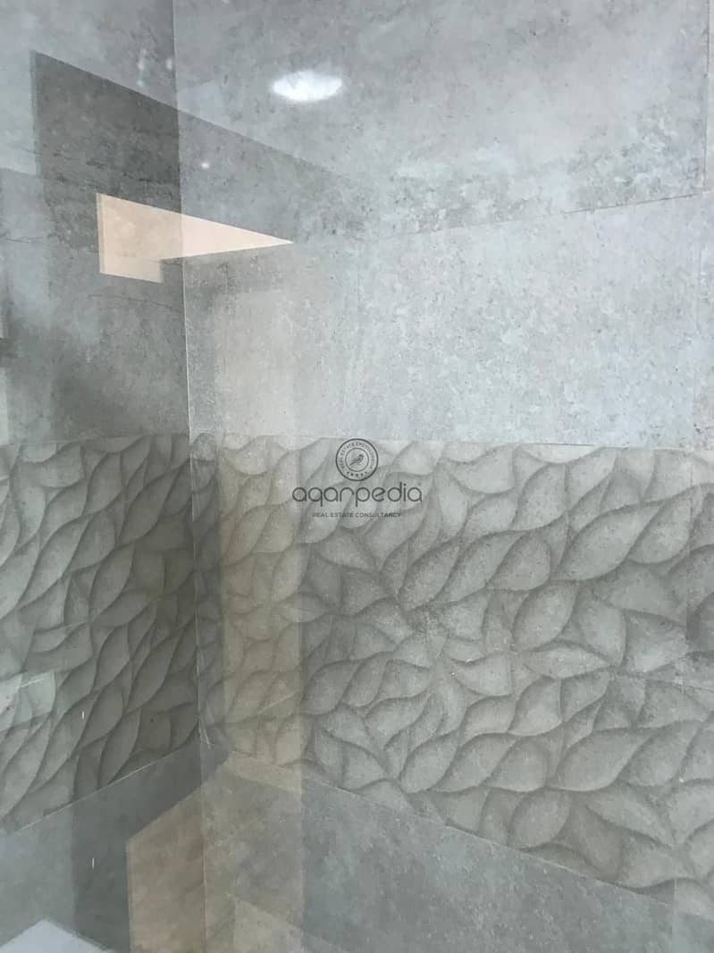 4 63f4e942-1270-4d78-a956-4ab1991c7209. jpg