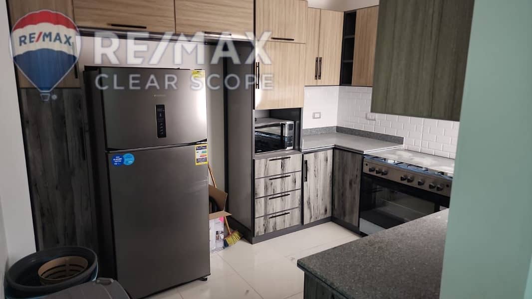 17 73277eda-3c2d-49fc-b9a3-489b348090a8. jpg