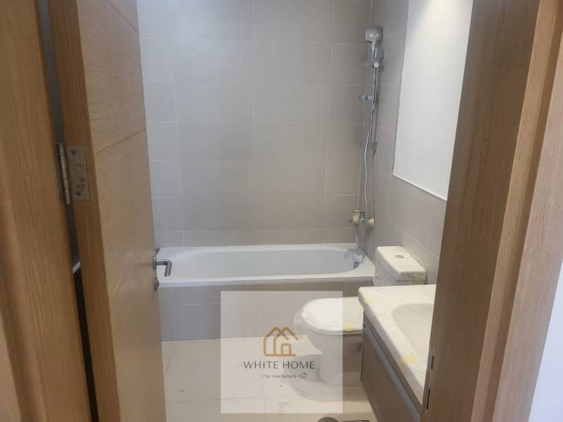 5 WhatsApp Image 2026-01-11 at 11.16. 16 AM (1). jpeg