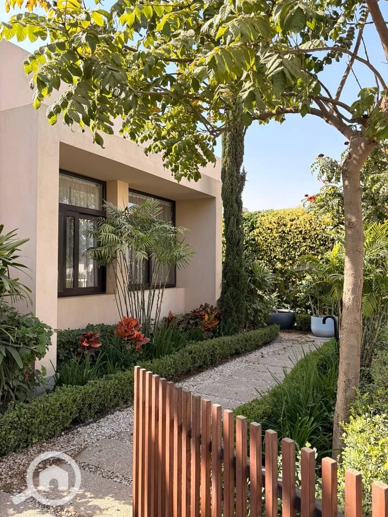 9 WhatsApp Image 2025-11-25 at 12.13. 13_e5989b98. jpg