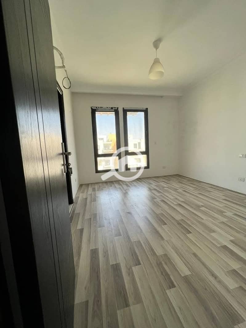 4 FB_IMG_1757497879677. jpg