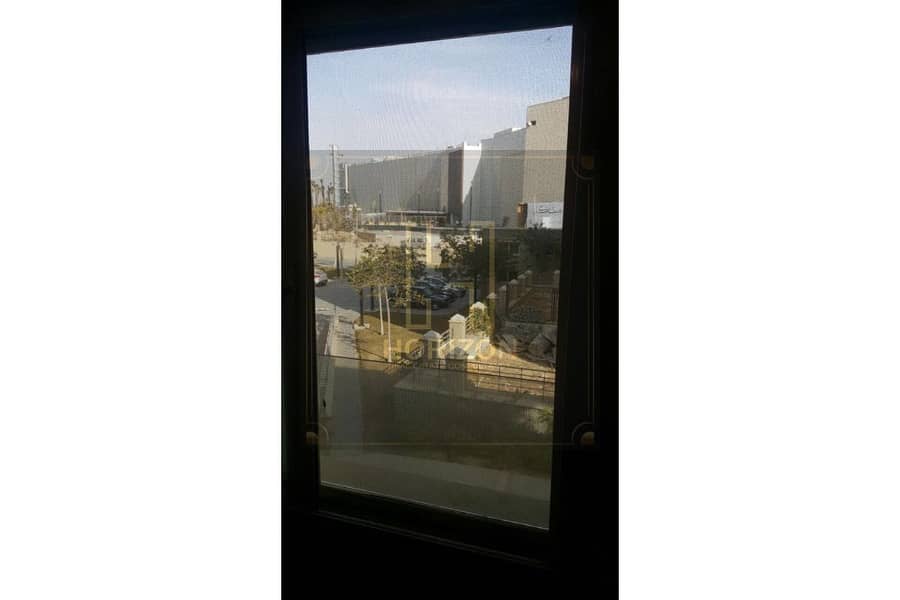 5 WhatsApp Image 2026-01-12 at 12.42. 51 PM (1). jpg