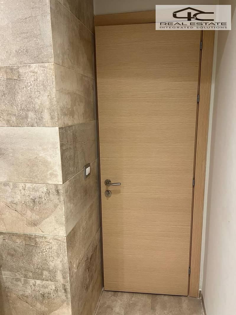 15 WhatsApp Image 2026-01-12 at 12.25. 50 PM (1). jpeg