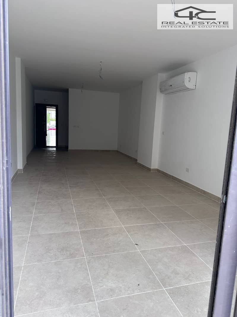 8 WhatsApp Image 2026-01-11 at 6.41. 33 PM (1). jpeg