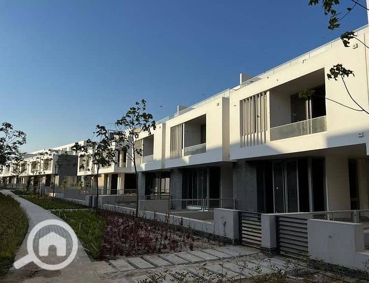 8 WhatsApp Image 2022-11-19 at 3.39. 15 PM (1). jpeg