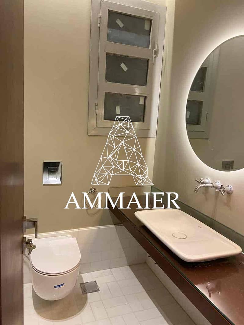 22 e248d8ab-1031-418e-900a-4da6c455c123. jpg