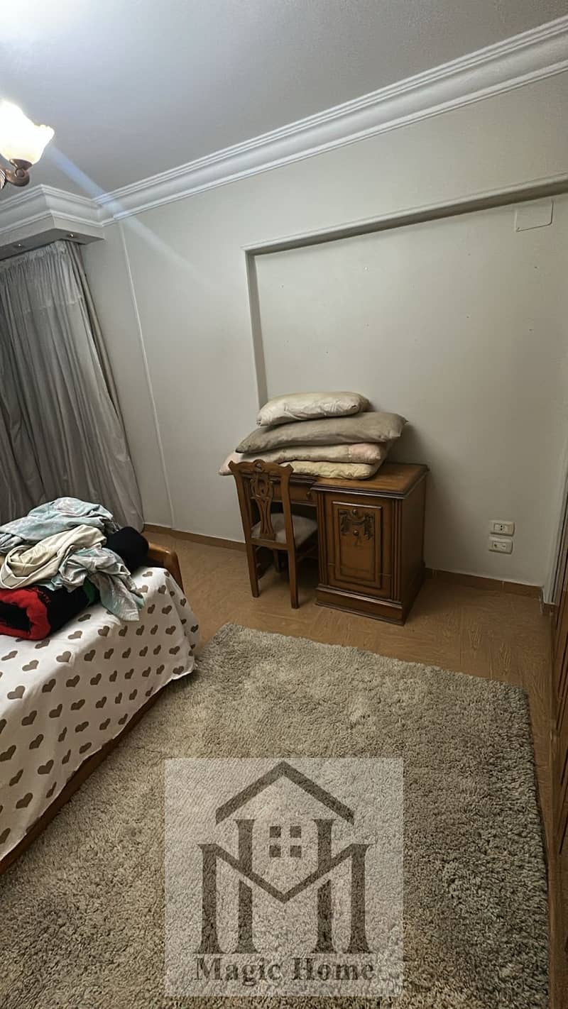 8 835d24b3-8e97-47c0-86c2-00732ad0ea12. jpg