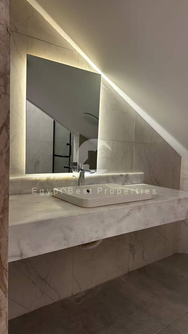 13 WhatsApp Image 2026-01-12 at 12.59. 01 PM. jpeg