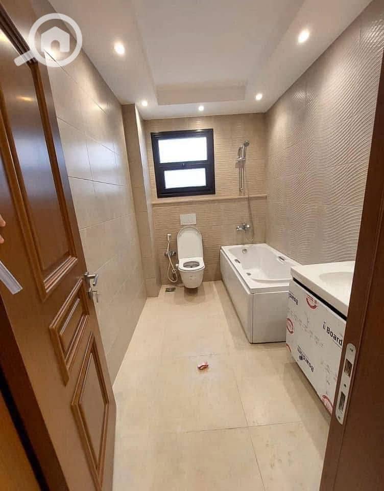 8 497069805_685846347363918_145995274127901869_n. jpg