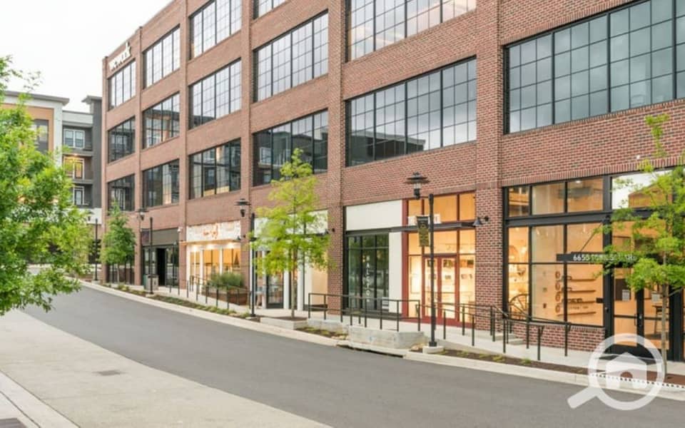 4 Atrium Quality Contractors. jpg