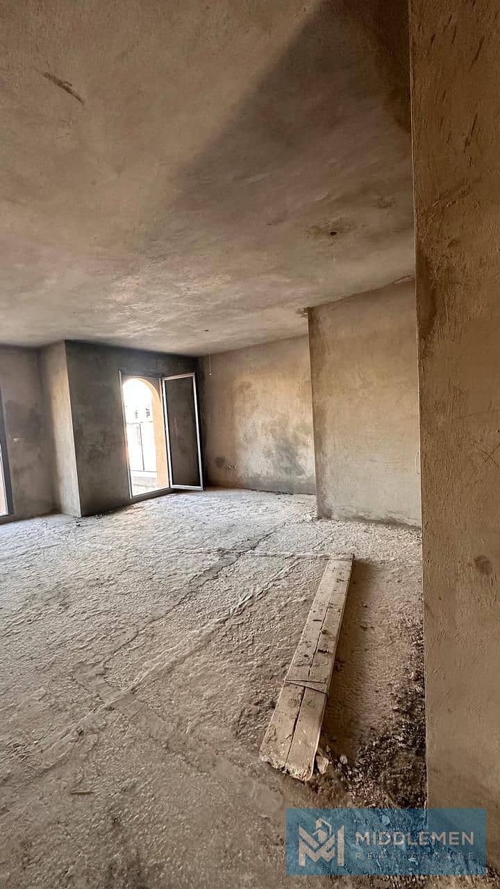 4 WhatsApp Image 2026-01-12 at 12.49. 27 PM (1). jpeg