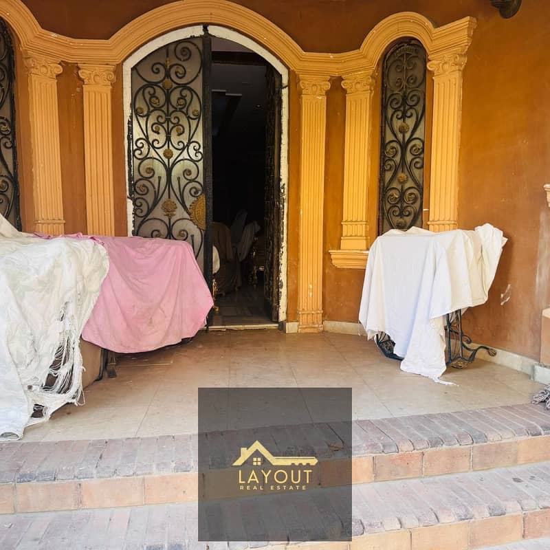 2 56543318-aff2-46a8-b721-86f0c2c8c3be. jpg