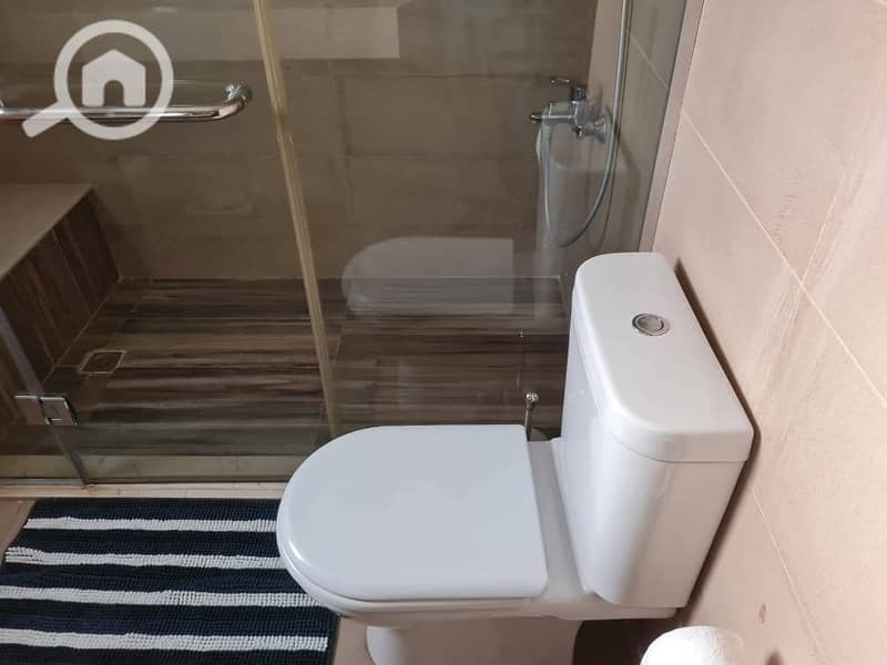 6 WhatsApp Image 2026-01-11 at 17.48. 06. jpeg