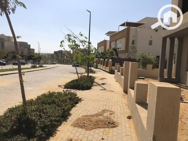 8 WhatsApp Image 2026-01-12 at 10.50. 22 AM (1). jpeg