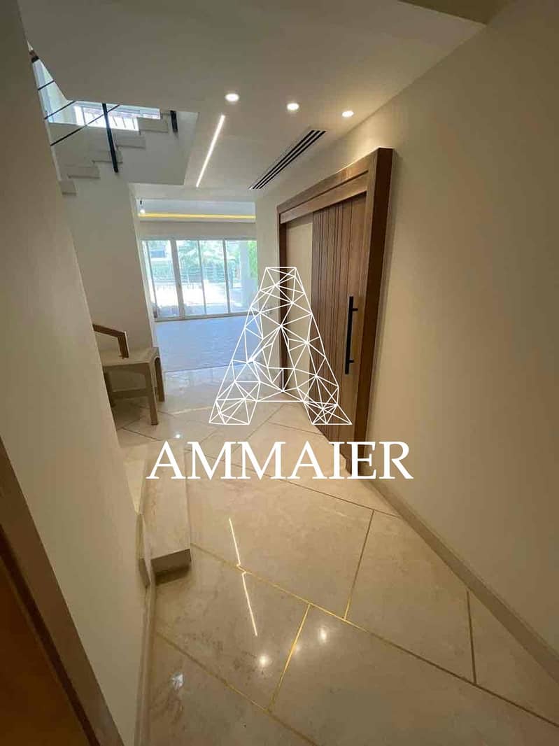 4 0f98e5a1-b8fb-4e72-a99c-5469f3a93cd5. jpg