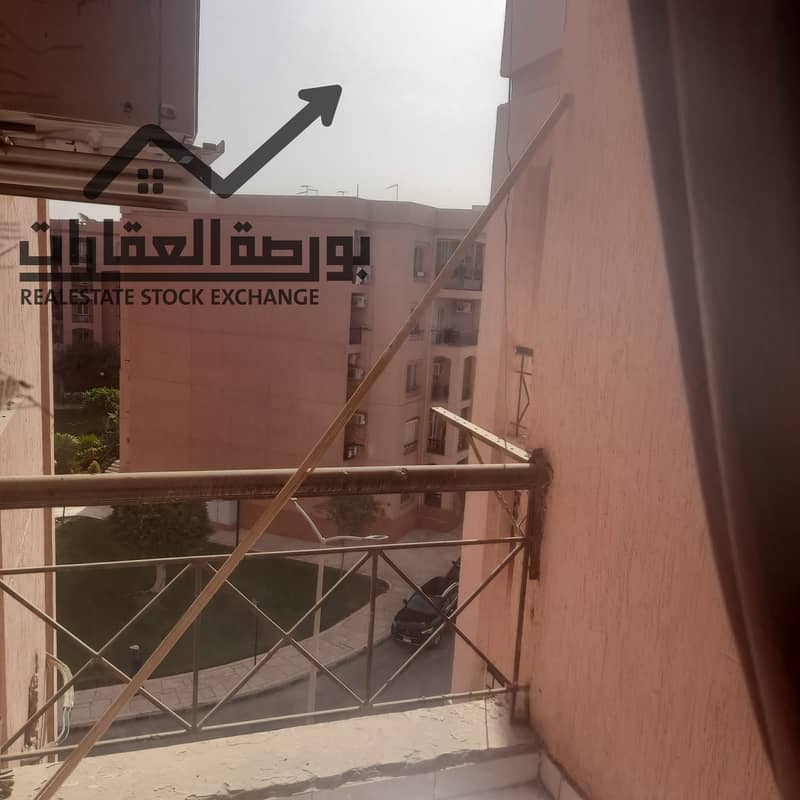 11 b360dd79-674a-47ed-8940-84542110e72f. jpg