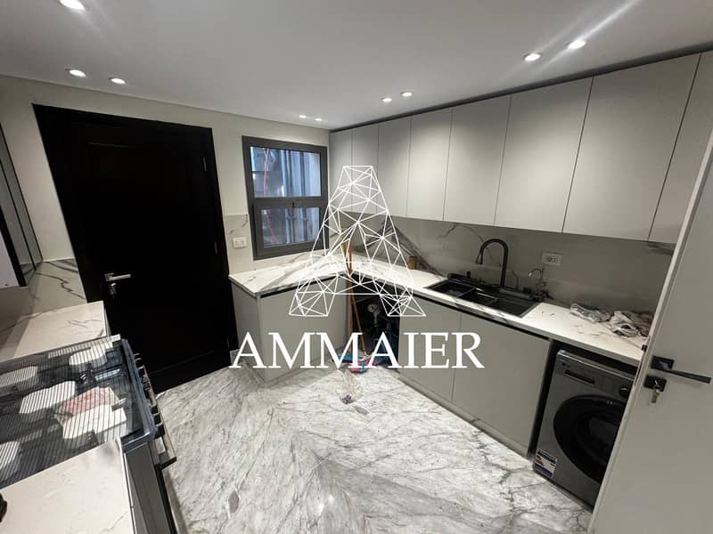 11 cfa016e3-0fcd-48c5-936e-af072990c027. jpg