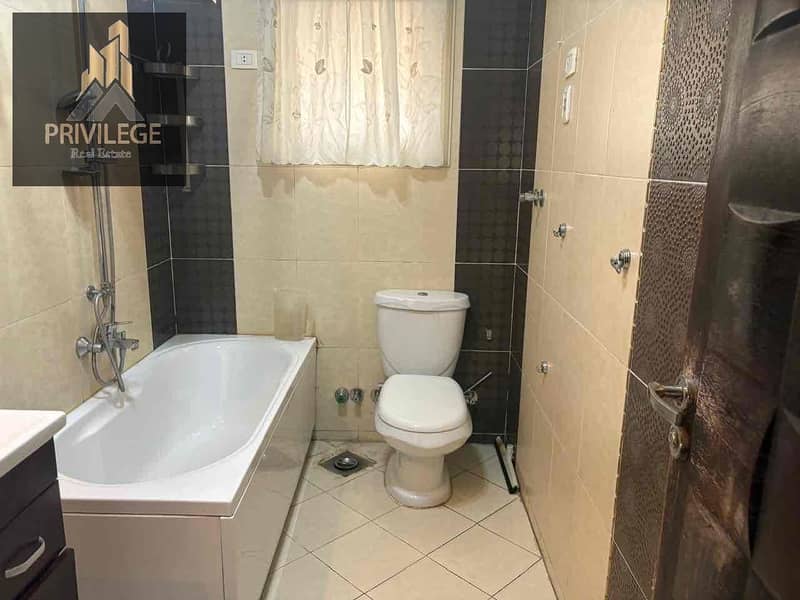 2 5f239647-10e5-4010-a74d-5b7a6bf65ce5. jpg