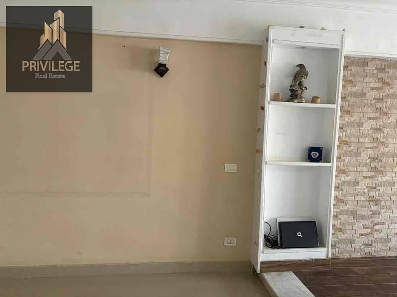 3 dafd0dbb-9fd0-4c97-b953-326582e346b7. jpg