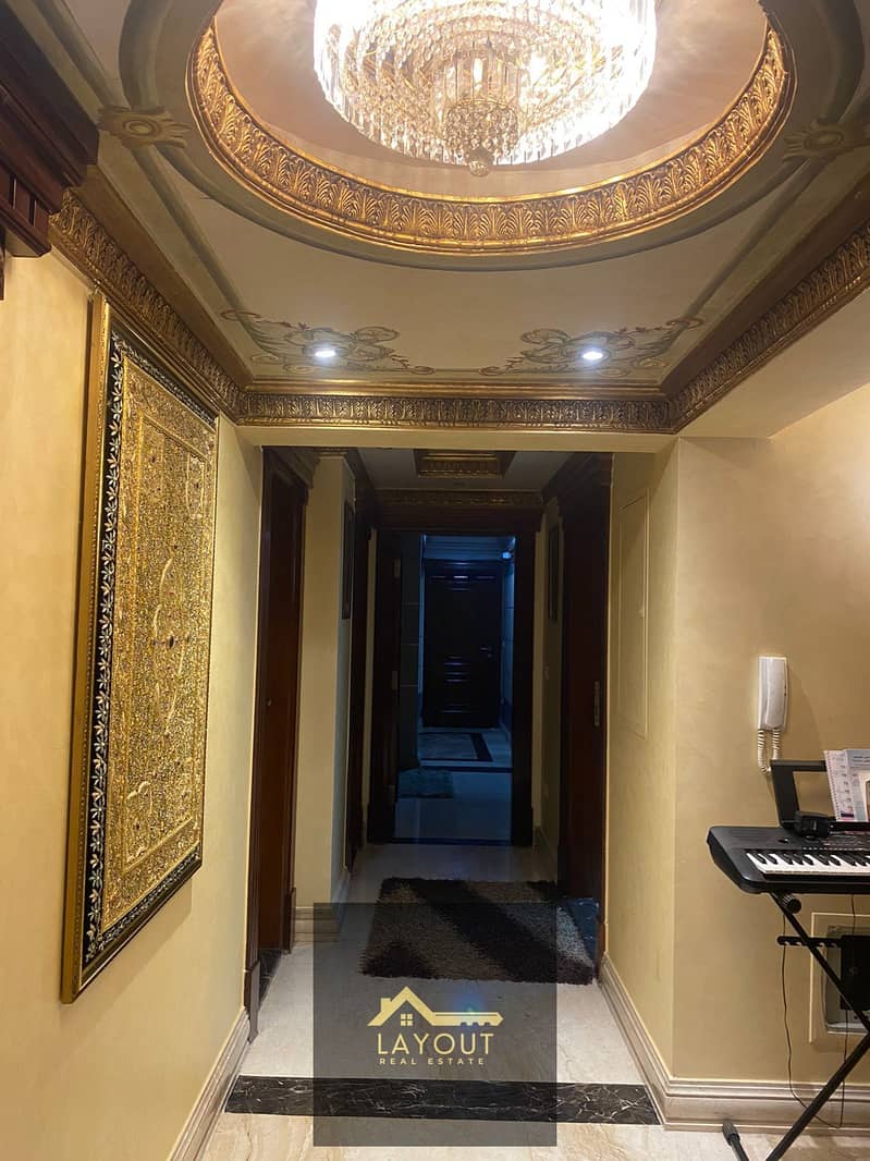 6 7fa779a0-fa3b-44d5-aa84-518de998cd5e. jpg