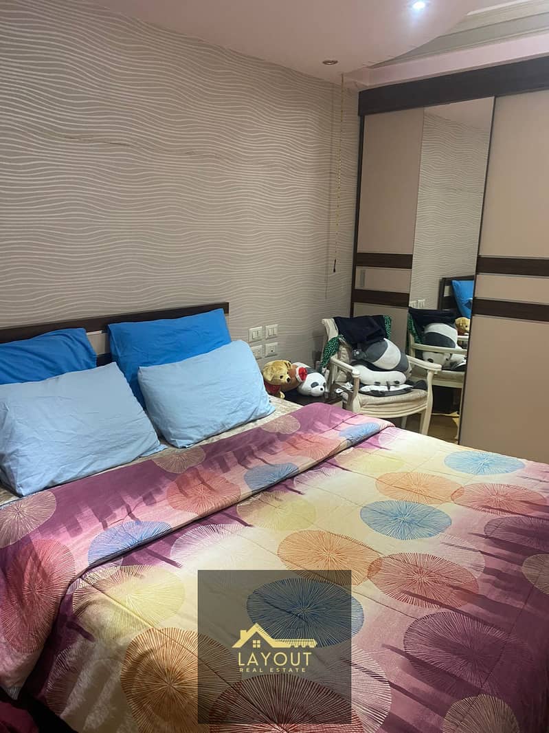 22 d622d4ff-faa7-4f5b-8aad-8d41b8ce2e1c. jpg