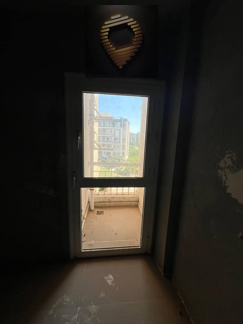 5 WhatsApp Image 2025-11-16 at 2.51. 52 PM (4). jpeg