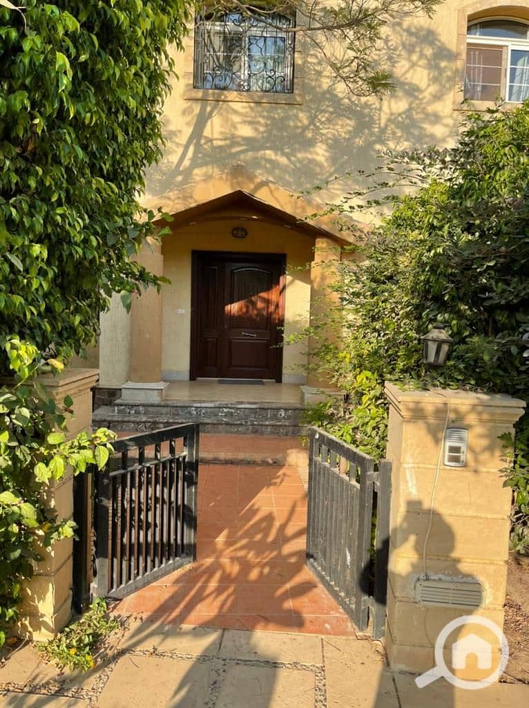 21 b4ae6d0f-ea27-4af0-9272-8378d7a1d8f6. jpg