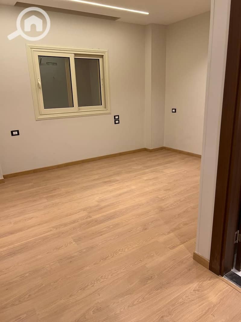 6 WhatsApp Image 2026-01-12 at 12.09. 08 PM (2). jpeg