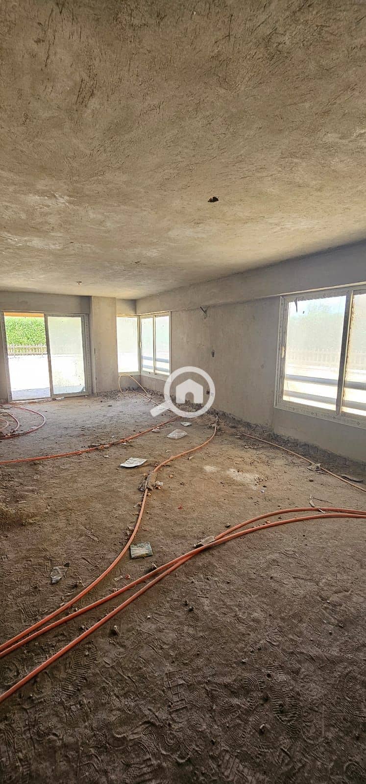 6 9c202409-4ba2-4e9b-ae87-0d9490801493. jpg