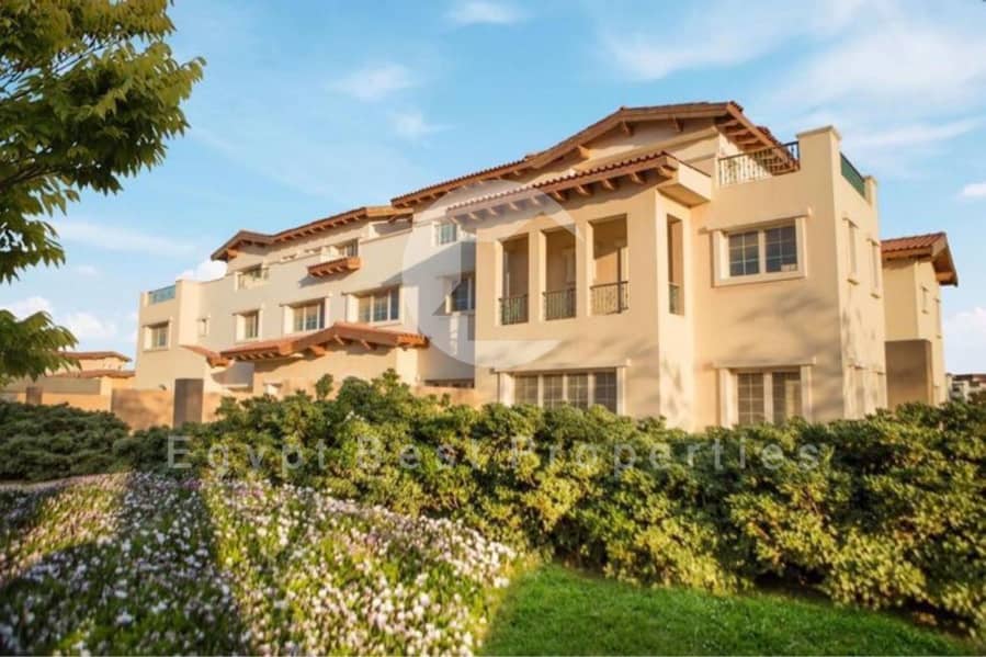 3 Hyde park new cairo live photos _page-0003. jpg