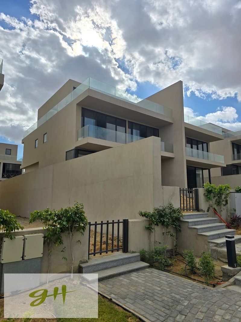 7 d6b34307-7eed-4c2b-b571-6ebc750d0b79. jpg