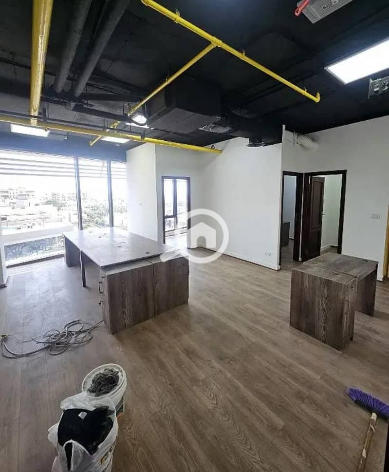 7 888c3778-9e82-4468-bbad-dd4a06db5450. jpeg