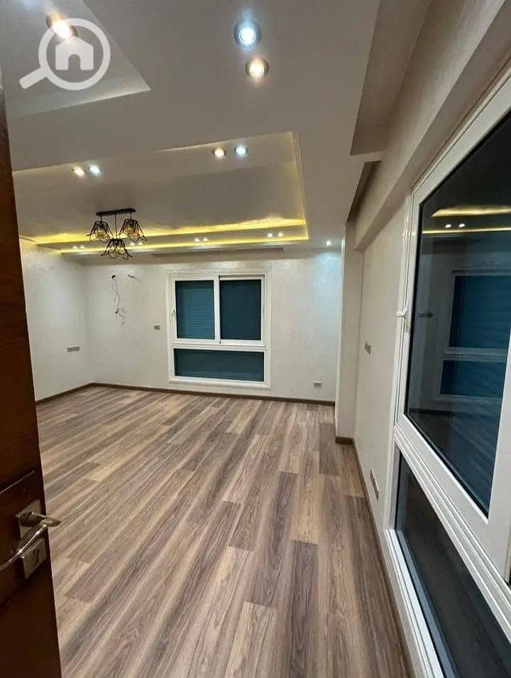 4 1cc32ea3-b155-4e4c-8e6f-27c0d86c79ae. jpg