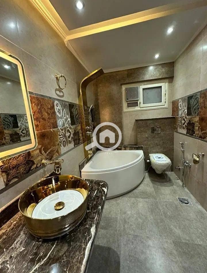 8 8aae9a8d-0696-486c-a8f9-b99516565aa0. jpg