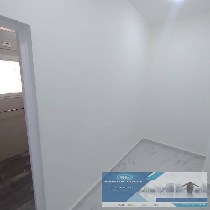 15 132bc058-d18f-4a52-bfab-039890de1564. jpg