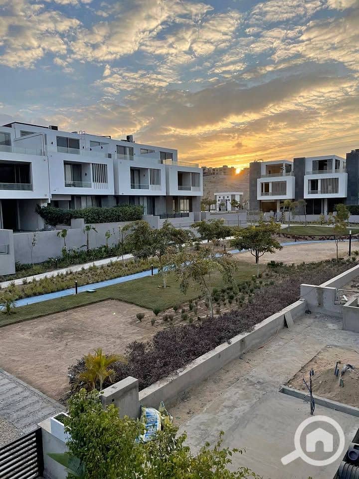 6 503329631_1758693184724247_2235671107255254257_n. jpg