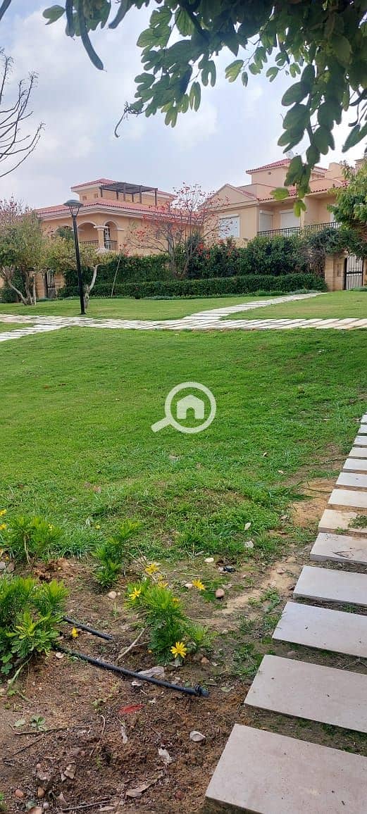 2 5c8e9946-3963-403b-aaae-184b21043631. jpeg