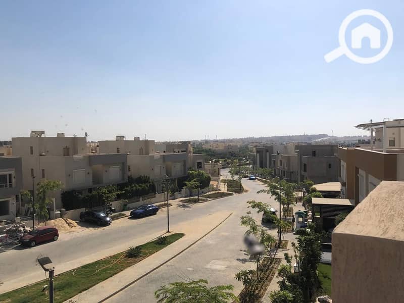 8 7f4aeae8-a78c-4526-92c3-c679d5e4fb97. jpg