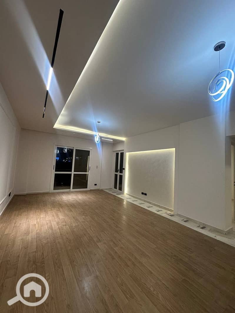 2 43bdfd52-1767-480c-ab79-87c1d936b18f. jpg