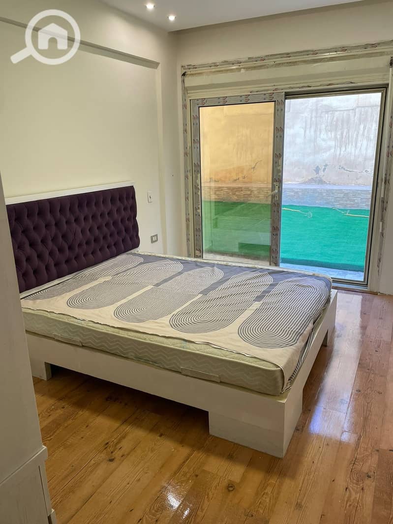 8 b7fc6c07-7fc8-4e88-82ad-60b919cea3e4. jpeg