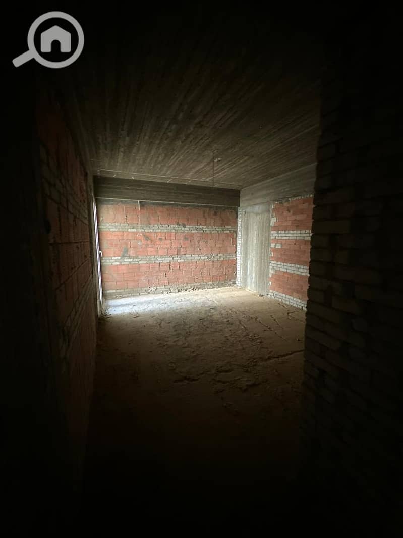 10 WhatsApp Image 2025-08-24 at 18.02. 41 (2). jpeg