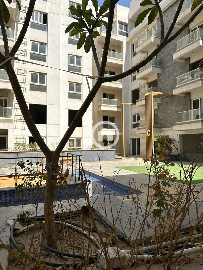 22 WhatsApp Image 2025-08-24 at 18.02. 46 (1). jpeg