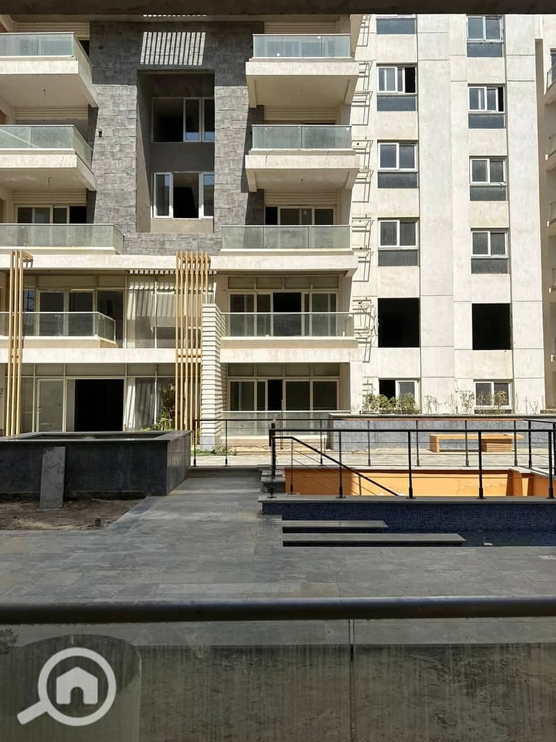 24 WhatsApp Image 2025-08-24 at 18.02. 47 (1). jpeg