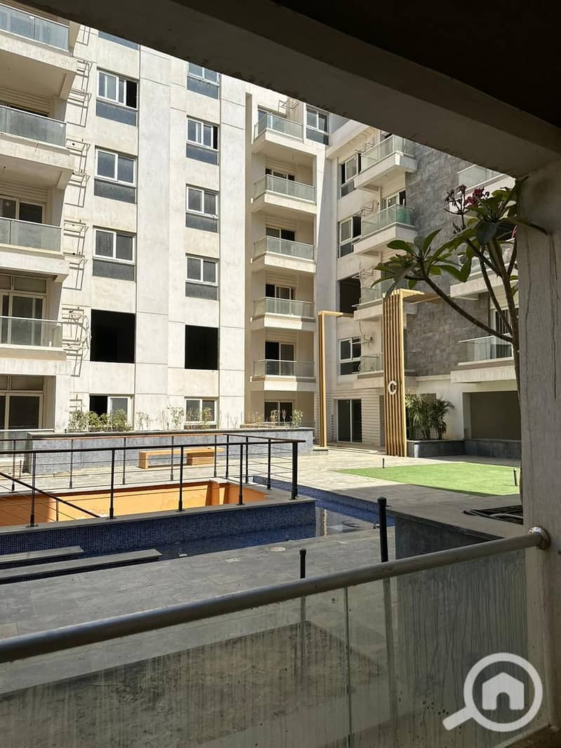 37 WhatsApp Image 2025-08-24 at 18.02. 40 (1). jpeg