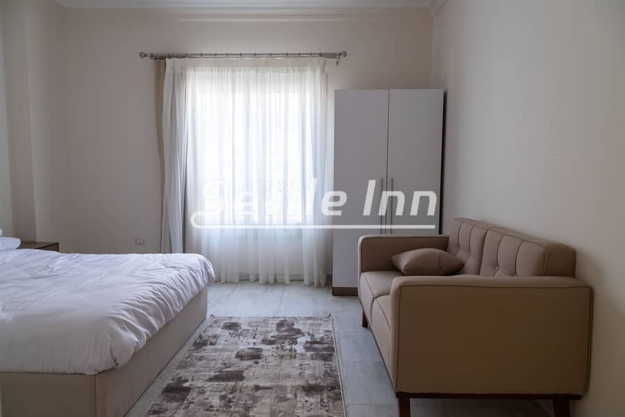 15 IMG_7957-HDR. png