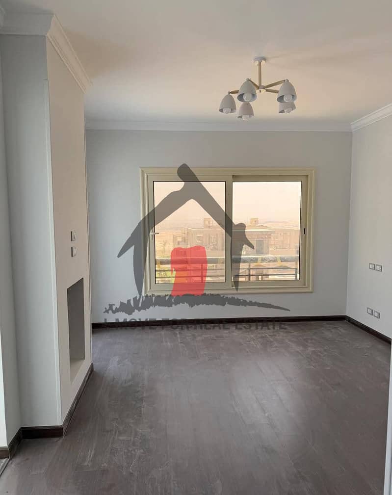 9 b4122ad3-3d32-4519-8120-f828adc15c9a. jpg