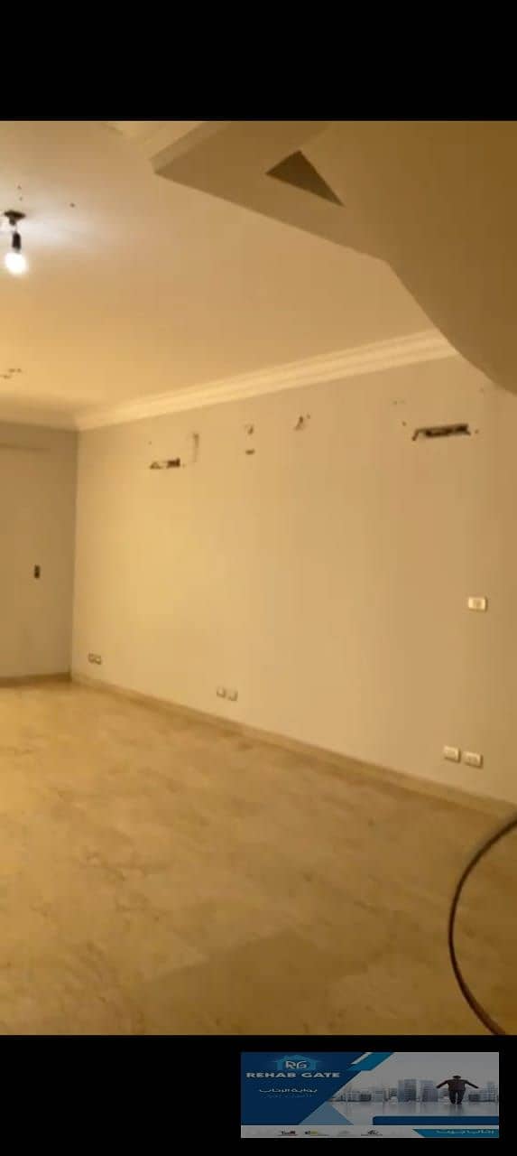 7 66ff152c-f23f-4d04-86c1-f30be83e2a1e. jpg