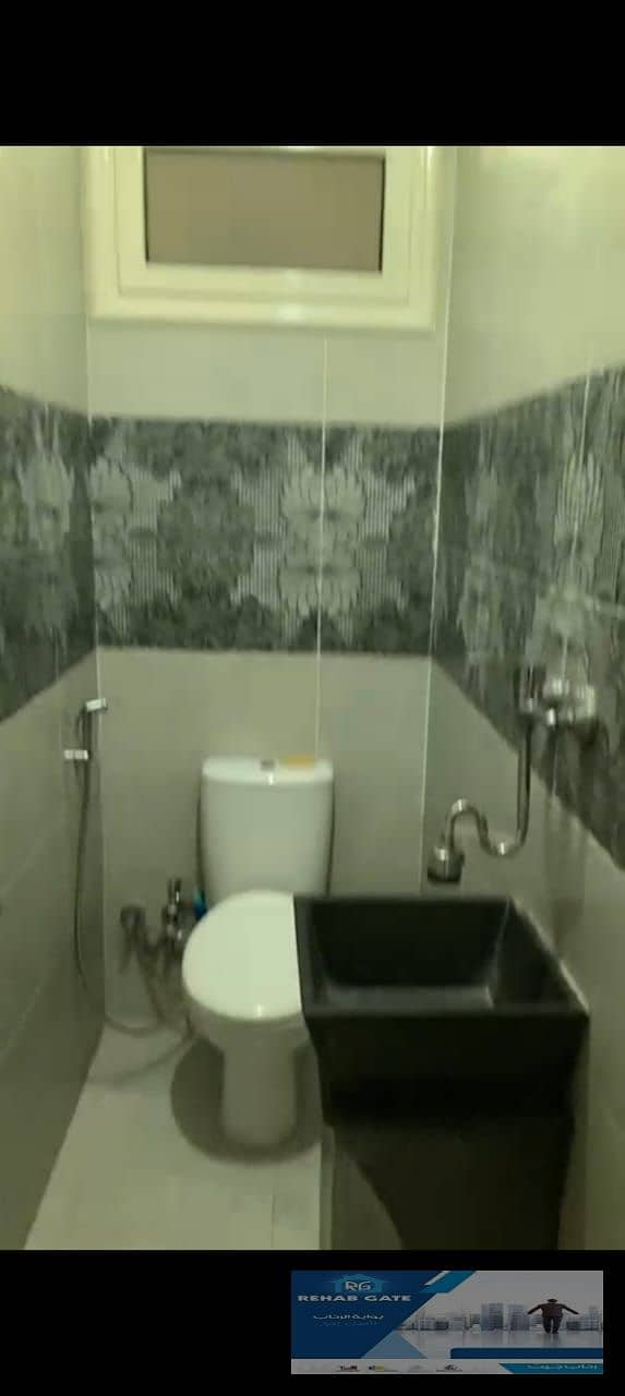 13 33fc90eb-89f8-4fae-a3fd-b78ba1a5e813. jpg