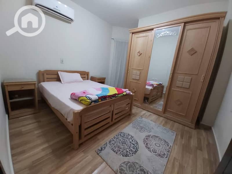 5 c4229a0f-4ffc-40d6-8a9b-ef8b3acba2d1. jpeg