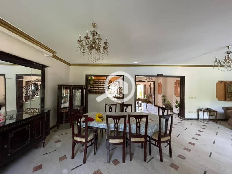 12 484bec07-237f-4465-8a1d-08bab22581be. jpg